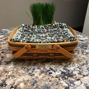 Longaberger 1996 Holiday Cheer basket